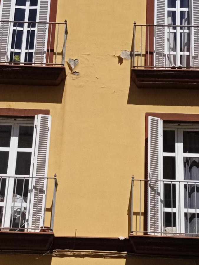 Apartamento Casco Antiguo Exterior Unico En Segunda Planta En Un Edificio De De Dos Plantas Sevilla Kültér fotó